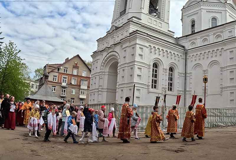 Детский крестный ход